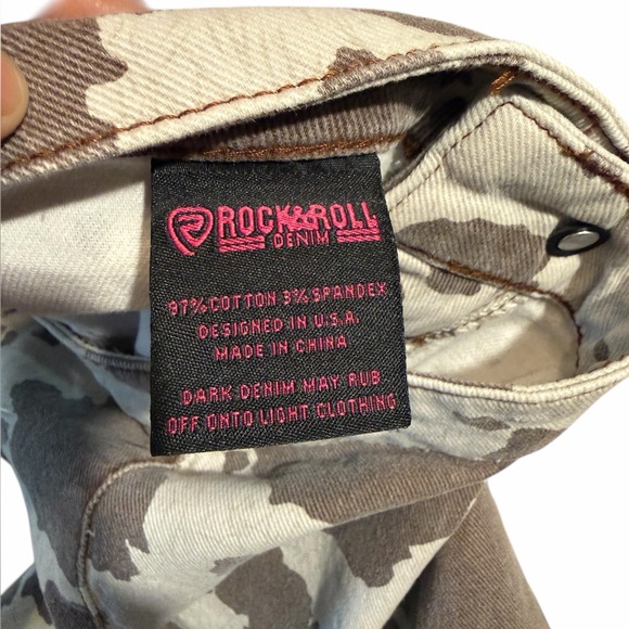 Rock & Roll Denim Cow Print Bell Bottom Jeans 27x34 Western Flare Pants - Picture 3 of 8